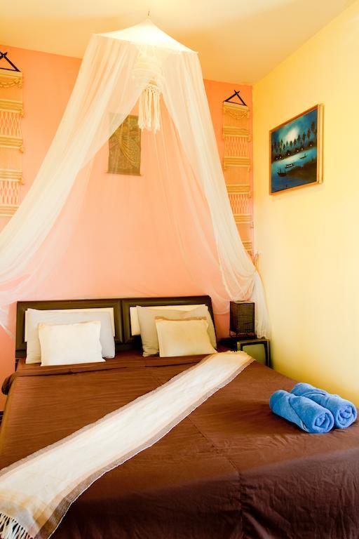 Baan Puang Petch Hotel Chiang Mai Luaran gambar