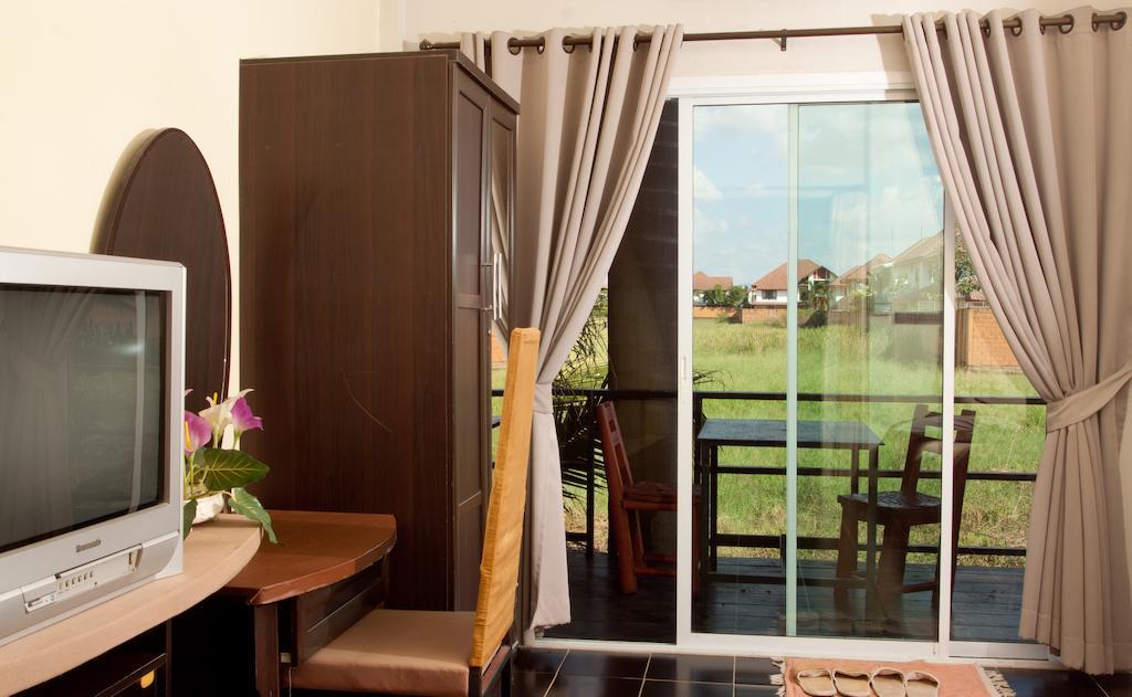 Baan Puang Petch Hotel Chiang Mai Luaran gambar